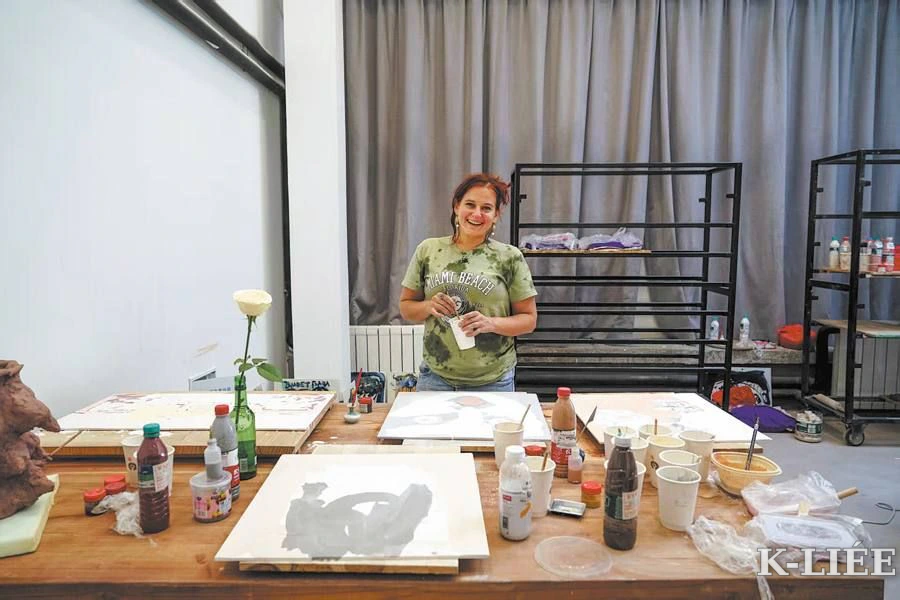 Svetlana K-Liée Featured in China Daily: China’s Porcelain Hub — A Global Kiln